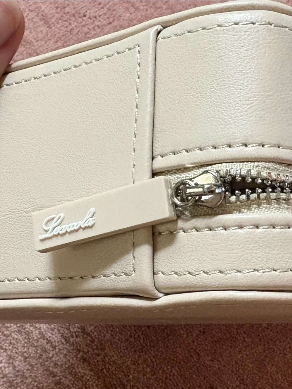 Lexxola ADANOLA White travel Jewelry Case - Picture 2 of 3